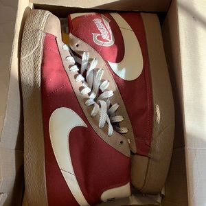 Men’s Nike Craws size 12